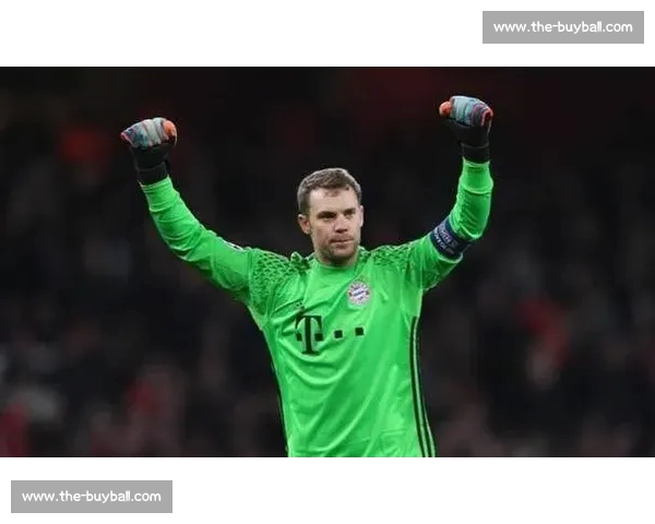 排面拉满！诺伊尔点赞周通世俱杯表现：顶级尊重！穆勒秘密对话曝光