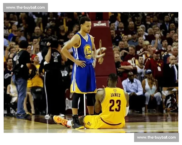 杨毅:SGA 即便包揽冠军 + FMVP + 得分王,历史地位仍难比肩乔鲨詹库 杨毅:SGA 即便包揽冠军 + FMVP + 得分王,历史地位仍难比肩乔鲨詹库