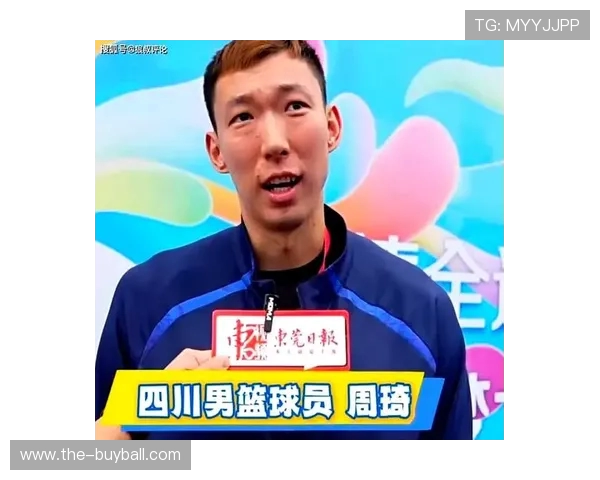 周琦爱子幼儿园毕业！与男篮叔叔互动害羞萌翻全网